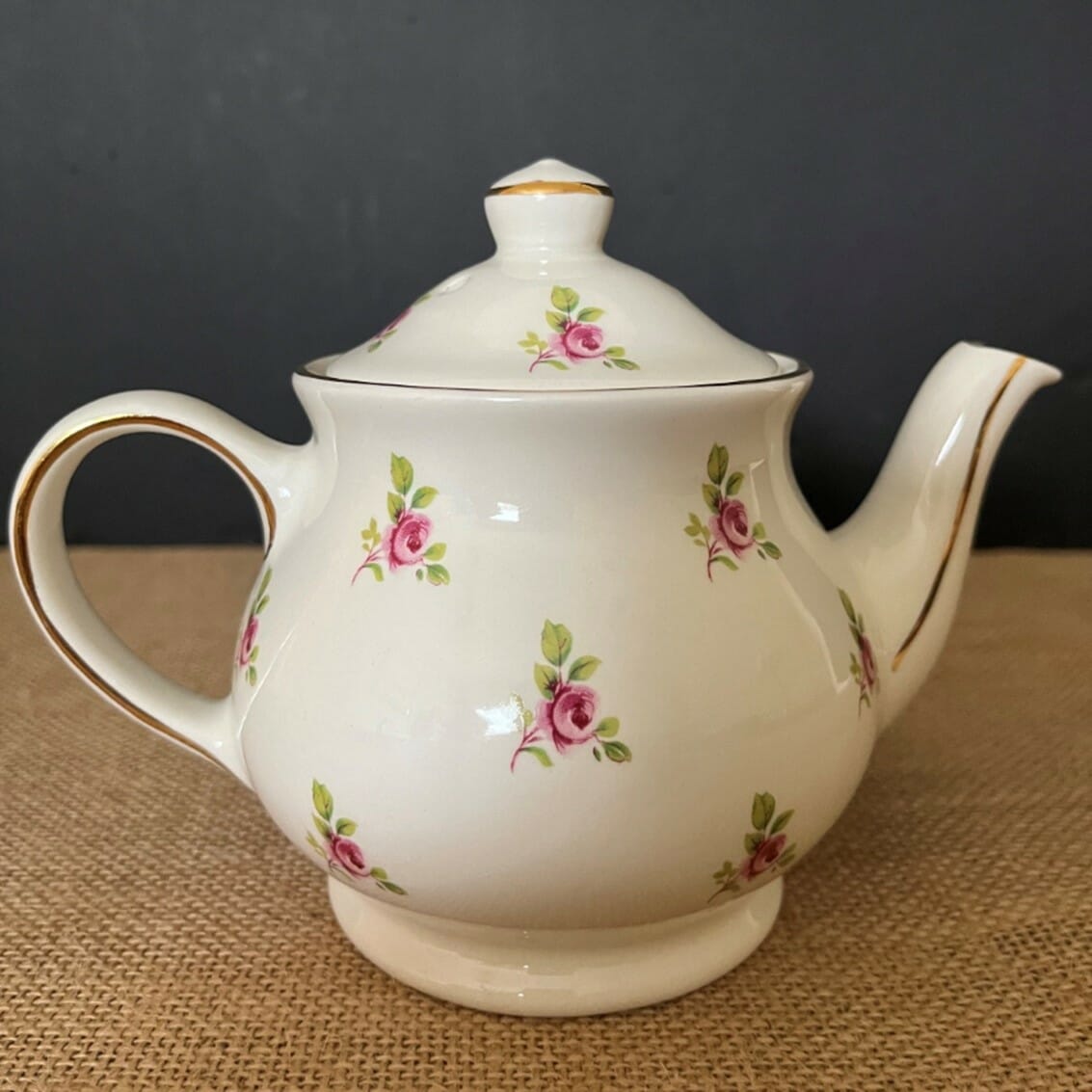 Vintage Sadler Teapot made in England - Image 2